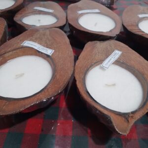 Cinnomon oil Coconut Candle